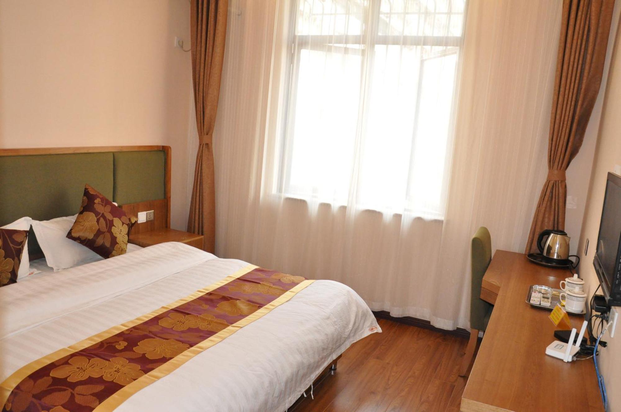 Holly'S Hostel Chengdu Room photo